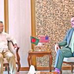 প্রধানমন্ত্রী তারেক রহমানকে মার্কিন রাষ্ট্রদূতের উপহার ও দ্বিপাক্ষিক আলোচনার হাইলাইট