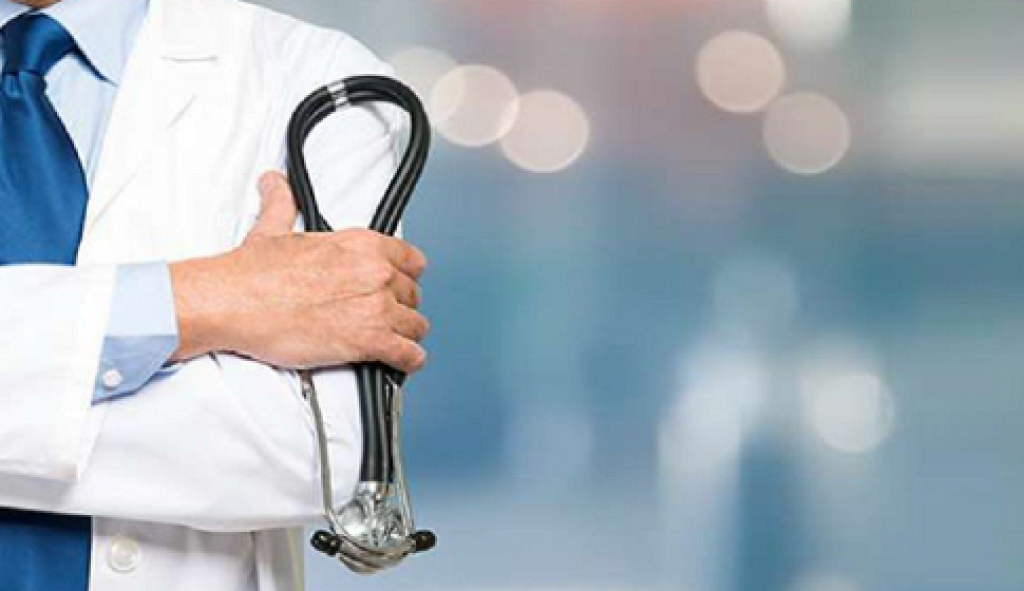 স্বাস্থ্যসেবা ব্যবস্থার উন্নয়ন: প্রয়োজন এবং সমাধান