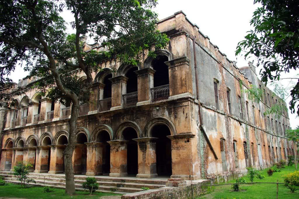 সাংস্কৃতিক ঐতিহ্য সংরক্ষণ এবং আধুনিকতার সমন্বয়