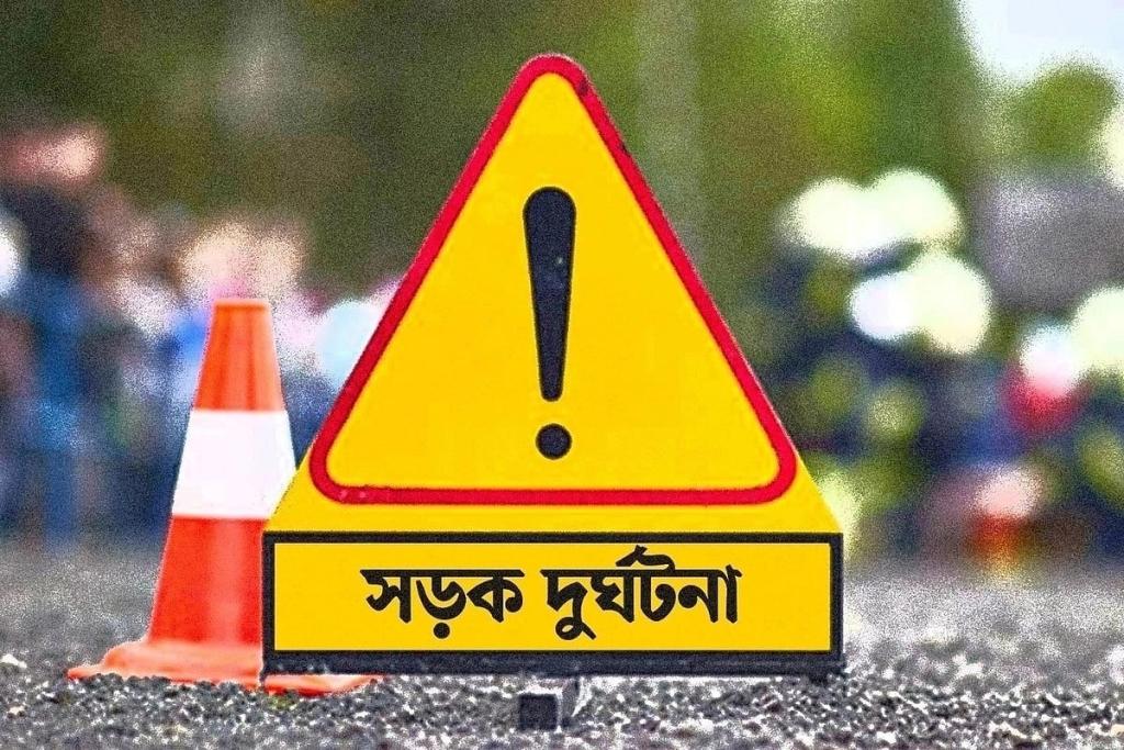 ডেমরায় বাস-লেগুনা সংঘর্ষে একজন নিহত