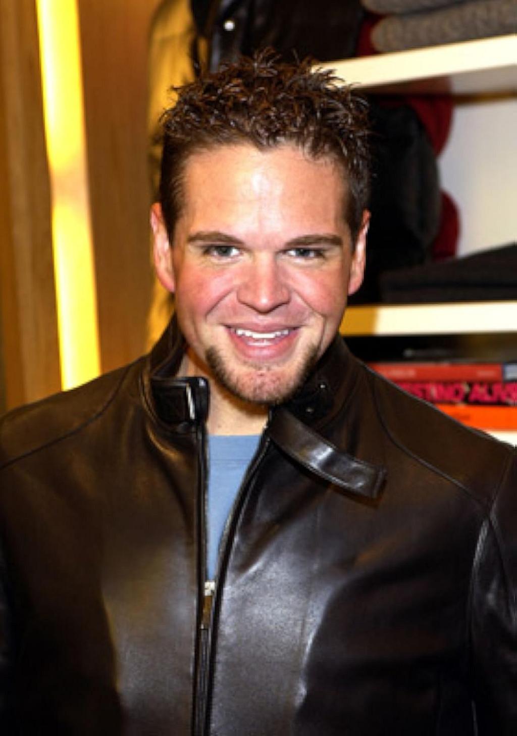 কেন আলোচনায় এই ৫ তারকা