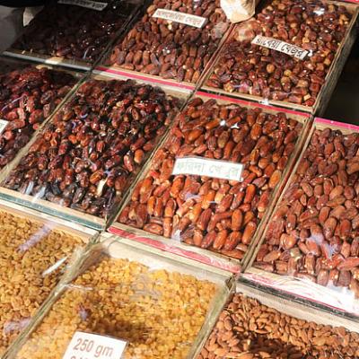 খেজুর কত দেশ থেকে আসে, যুক্তরাষ্ট্র থেকে কতটুকু?