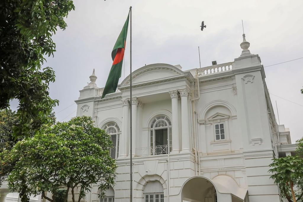 ওবায়দুল কাদেরদের মতো রাজনীতিবিদদের জন্ম যাতে এ দেশে আর না হয়: ট্রাইব্যুনালে চিফ প্রসিকিউটর