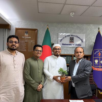 ঢাকা বিশ্ববিদ্যালয়ের নবনিযুক্ত উপাচার্যের সঙ্গে ডাকসু নেতৃবৃন্দের সৌজন্য সাক্ষাৎ