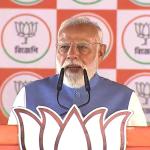 অনুপ্রবেশকারীরা ব্যাগ গুছিয়ে রাখুন