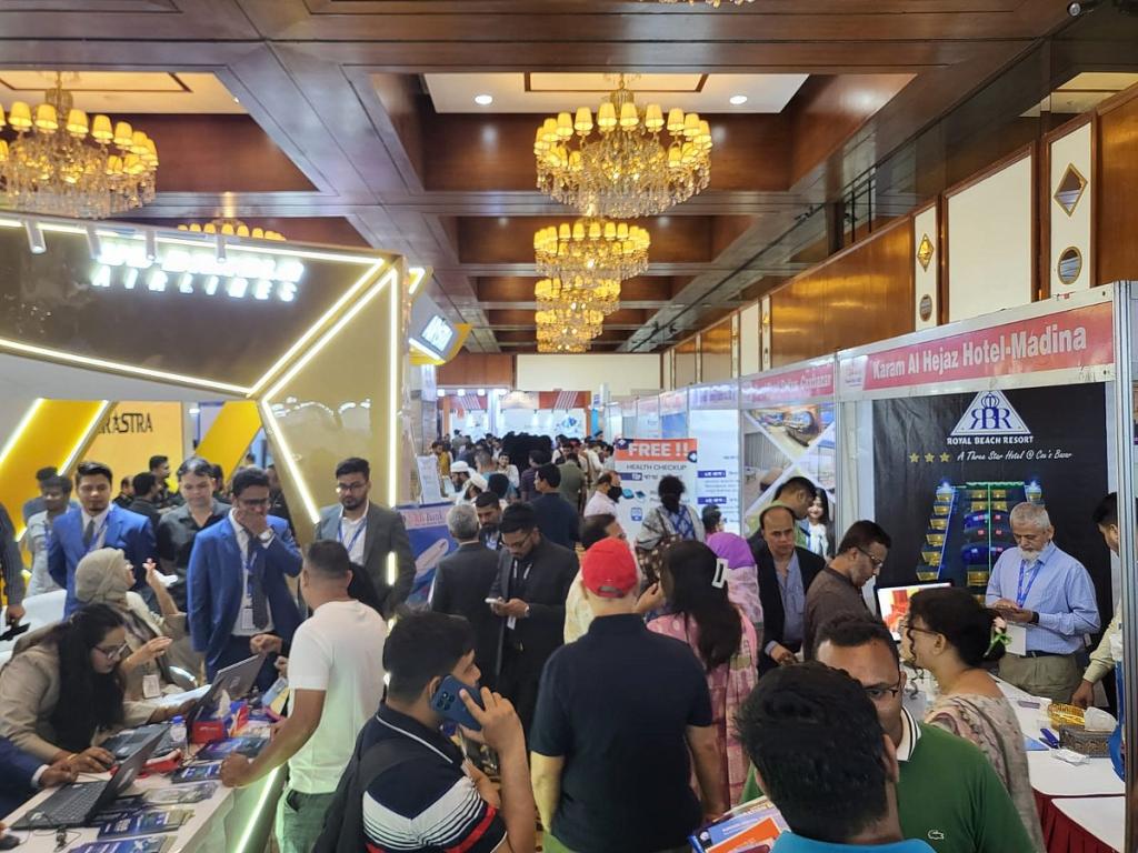 পর্যটন মেলায় তিন দিনে প্রায় ১০ কোটি টাকার ব্যবসা