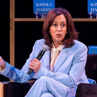 নেতানিয়াহুর প্ররোচনায় মার্কিন সেনাদের ঝুঁকিতে ফেলেছেন ট্রাম্প: কমলা হ্যারিস