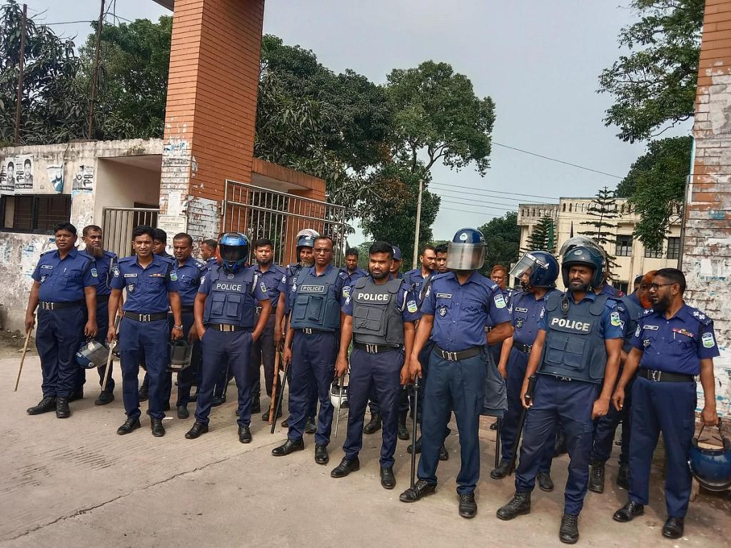 তারাকান্দায় একই সময়ে বিএনপির দুই পক্ষের মিছিল ডাকায় ১৪৪ ধারা জারি করল প্রশাসন