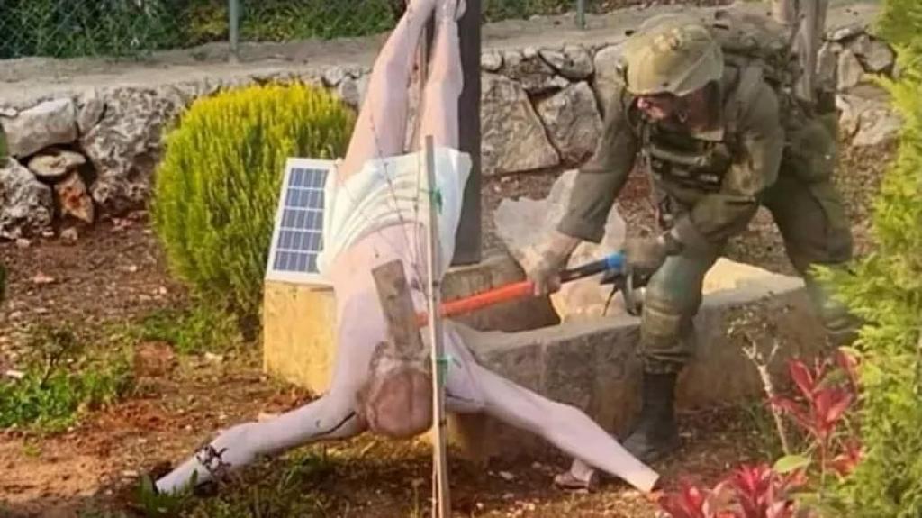 লেবাননে যিশুর মূর্তি ভাঙচুর করা ইসরায়েলি সেনার শাস্তি
