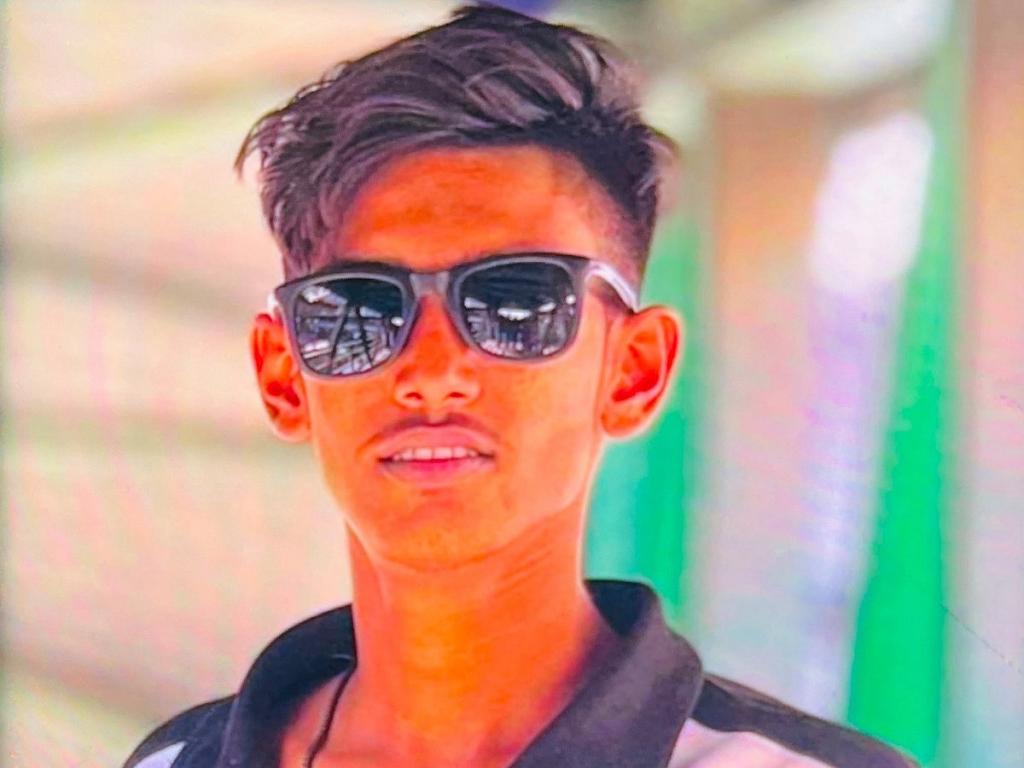 ভৈরবে ‘মামার চুরি হওয়া নৌকার খোঁজ চাওয়ায়’ ভাগনকে ছুরিকাঘাতে হত্যা