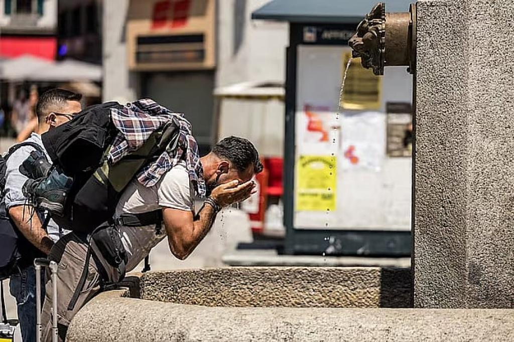 ইতিহাসের উষ্ণতম জুন-জুলাই পেরোল ইউরোপ, আরও বিপদ আসছে
