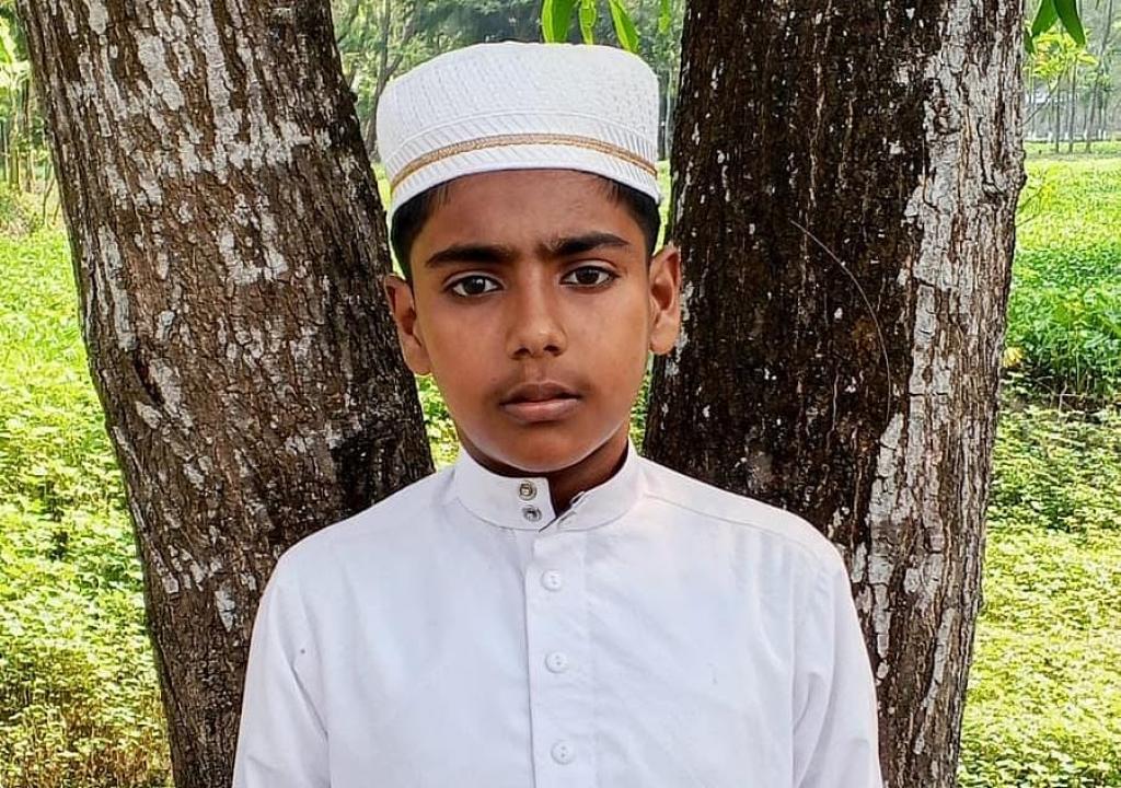 ঘরে ঘুমিয়ে ছিল কিশোর, সকালে লাশ মিলল ধানখেতে