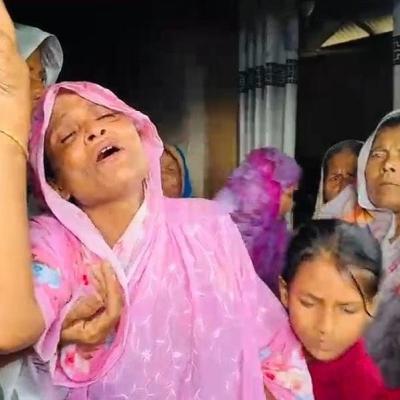 চকরিয়ায় ছাত্রদল নেতা হত্যা, বারবার জ্ঞান হারাচ্ছেন মা, জ্ঞান ফিরলেই ছেলেকে এনে দেওয়ার দাবি জানাচ্ছেন