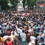 প্রেসক্লাবের সামনে ব্যাটারিচালিত রিকশাচালকদের এক ঘণ্টা সড়ক অবরোধ