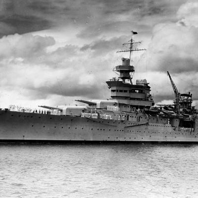 ইরানের বন্দর অবরোধে নিয়োজিত ১২টি মার্কিন যুদ্ধজাহাজ, ১০ হাজার কর্মী ও যুদ্ধবিমান